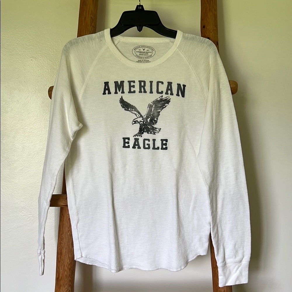 American Eagle Outfitters Athletic Fit Shirt